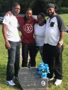 A photo of Chon Gotti and his family
